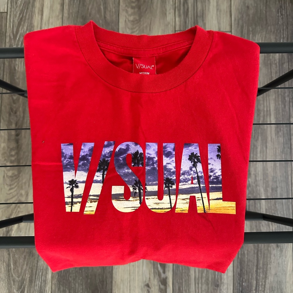 Red Graphic Tee - Short Sleeve